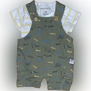 Free Planet 2pc set 3/6mo